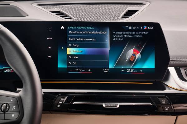 How Software Updates Can Extend the Life of Your Vehicle Through Remote Services